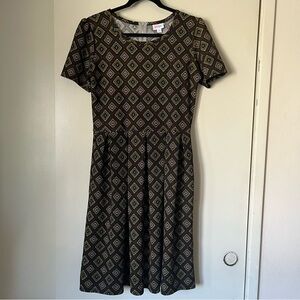 LuLaRoe Nicole Dress XL Geometric Diamond Print Short‎ Sleeve Black Extra Large